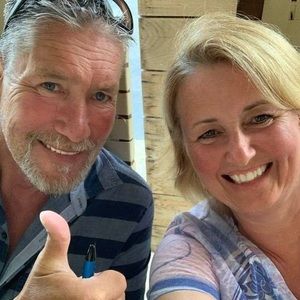 Meet your Posher, Sharon